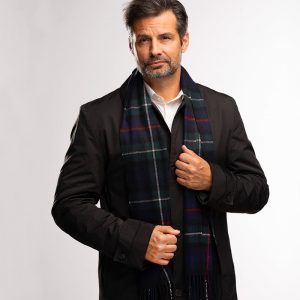 alt="Zielony szalik z kaszmiru, krata 30x170"